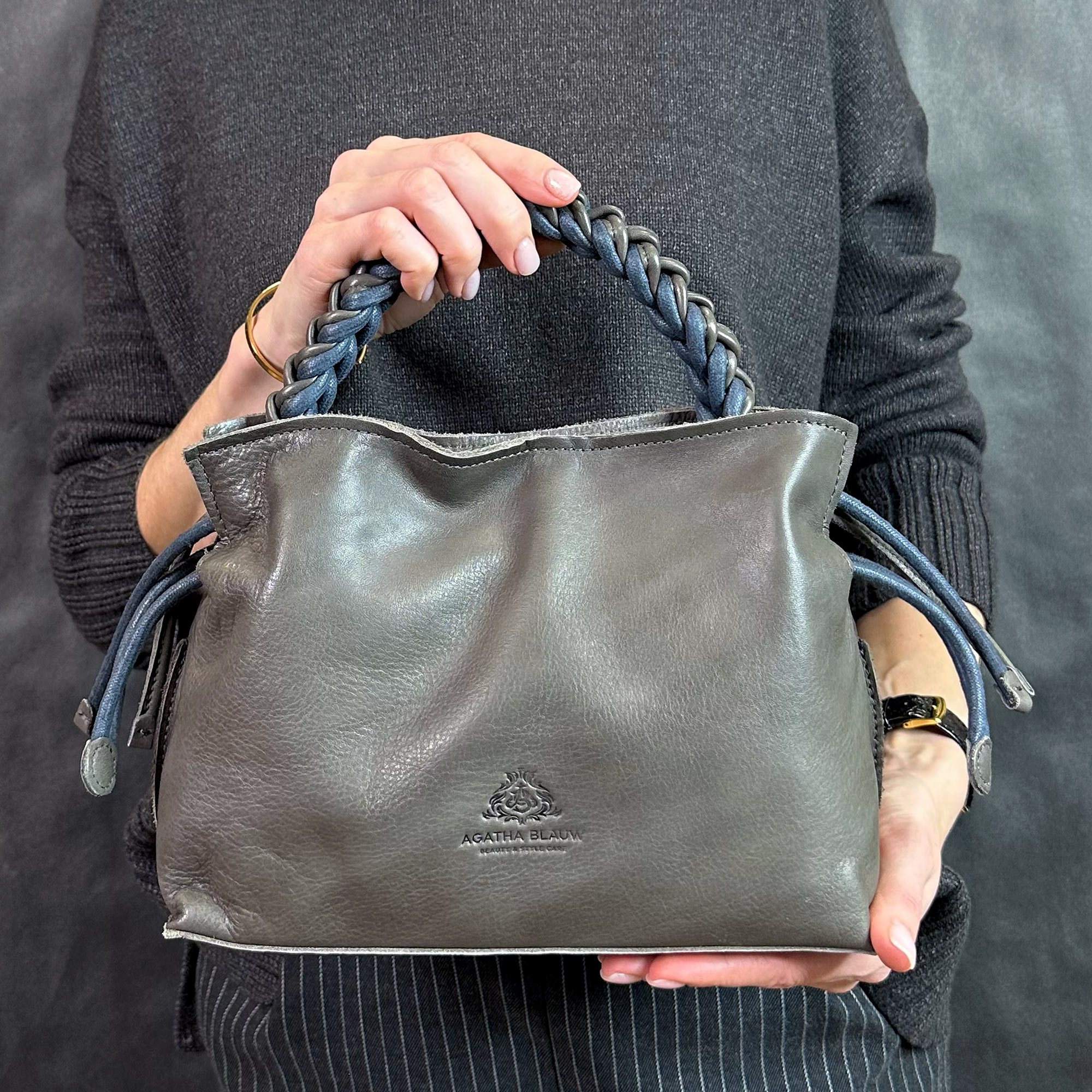 Женская кожаная сумка серии Marigold