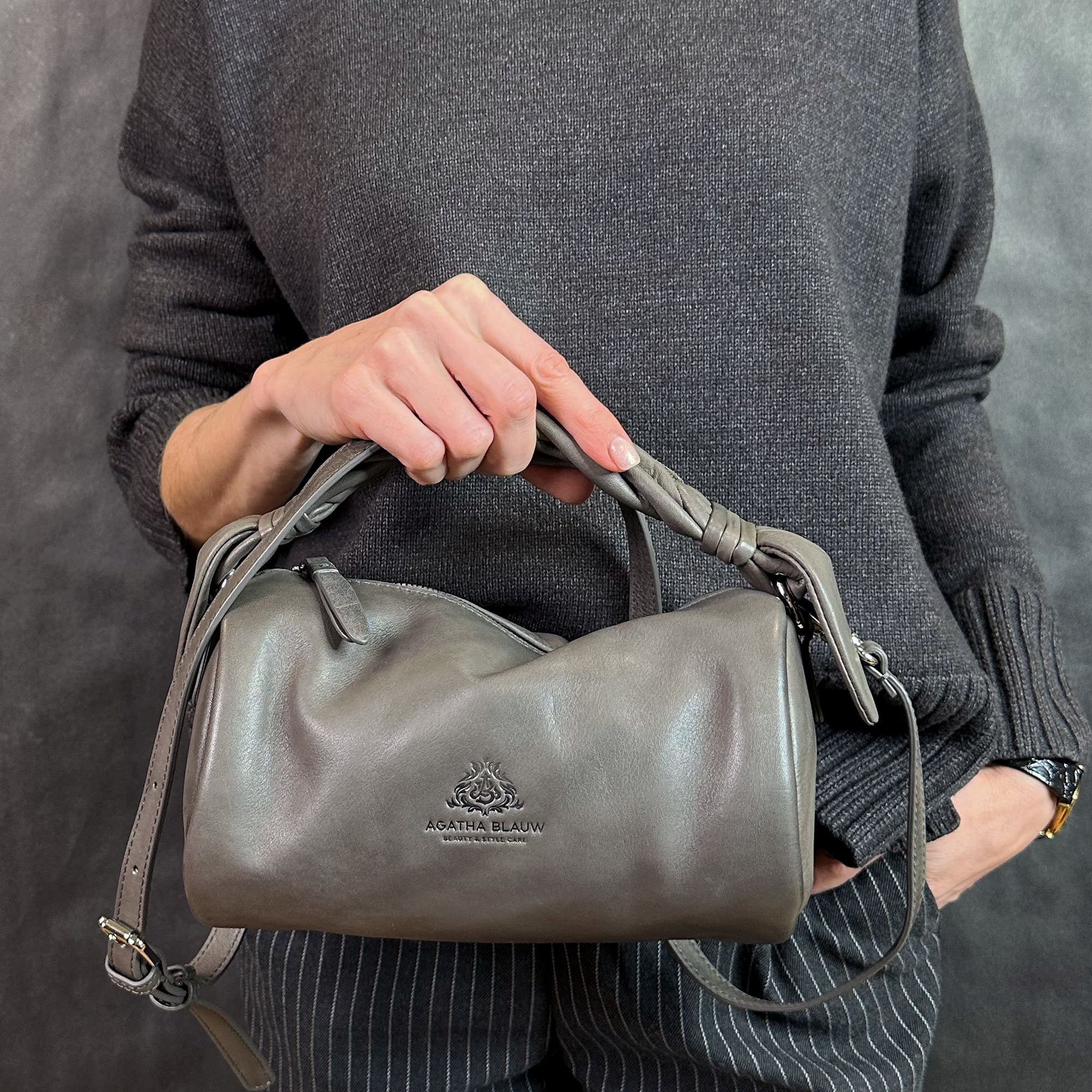 Женская кожаная сумка-тубус Agatha Blauw серии Sunflower