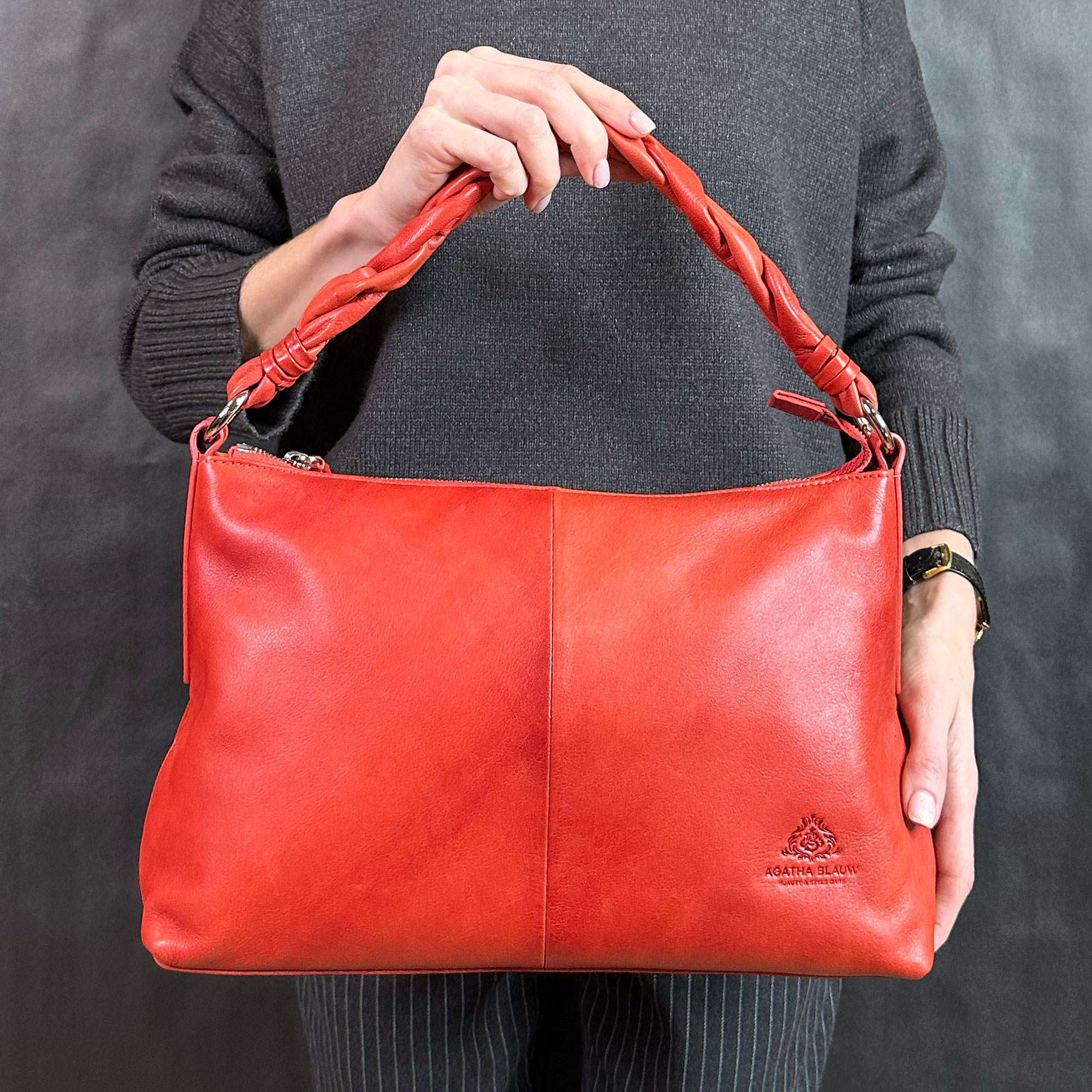 Женская кожаная сумка серии Wisteria