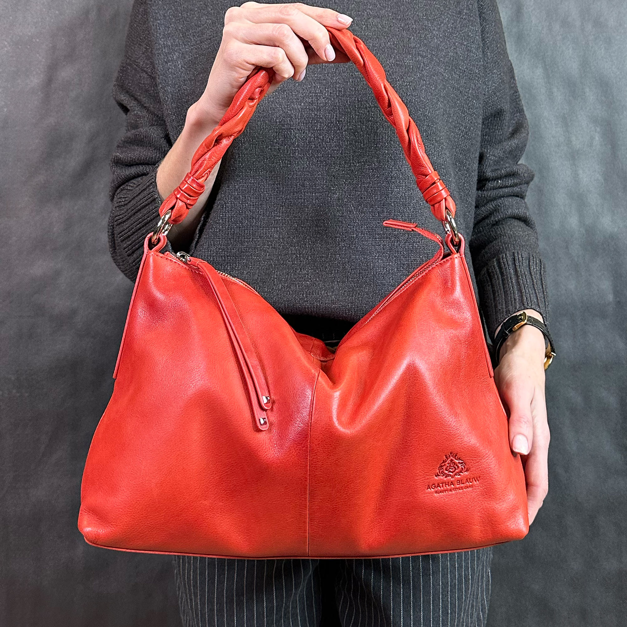 Женская кожаная сумка серии Wisteria